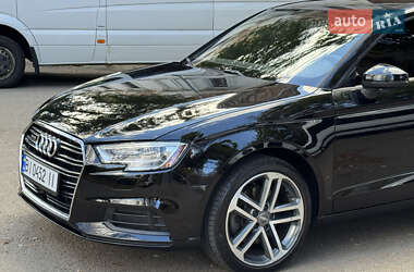 Седан Audi A3 2016 в 