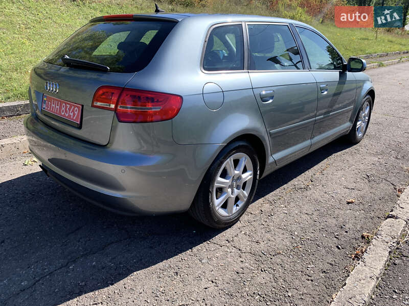 Хетчбек Audi A3 2012 в Рівному