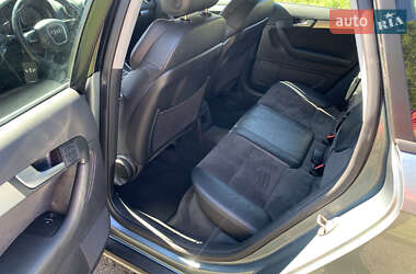 Хэтчбек Audi A3 2012 в 