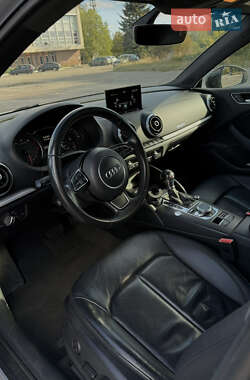 Седан Audi A3 2015 в 