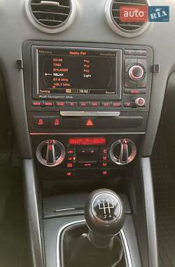 Хэтчбек Audi A3 2010 в 