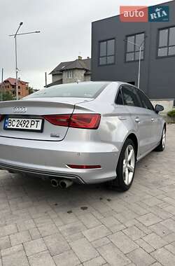 Седан Audi A3 2015 в 