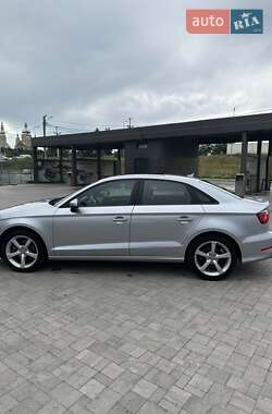Седан Audi A3 2015 в 