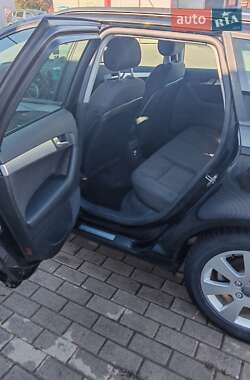 Хэтчбек Audi A3 2005 в  фото 6 Хэтчбек Audi A3 2005 в