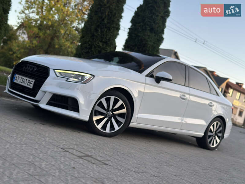 Седан Audi A3 2017 в Івано-Франківську