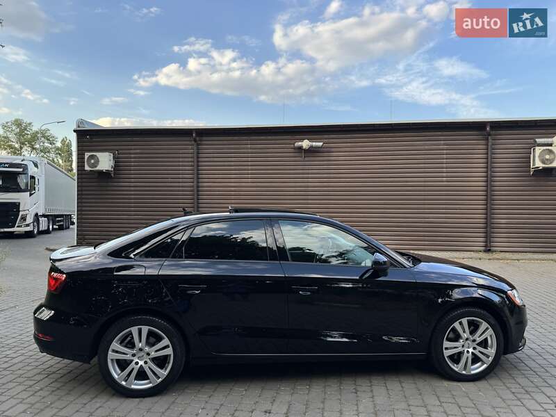 Седан Audi A3 2014 в Одессе