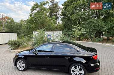 Седан Audi A3 2014 в 