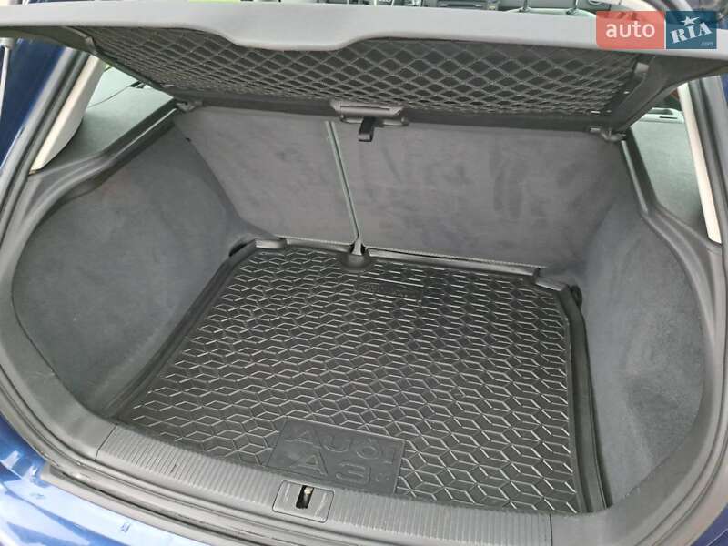 Хэтчбек Audi A3 2011 в Киверцах