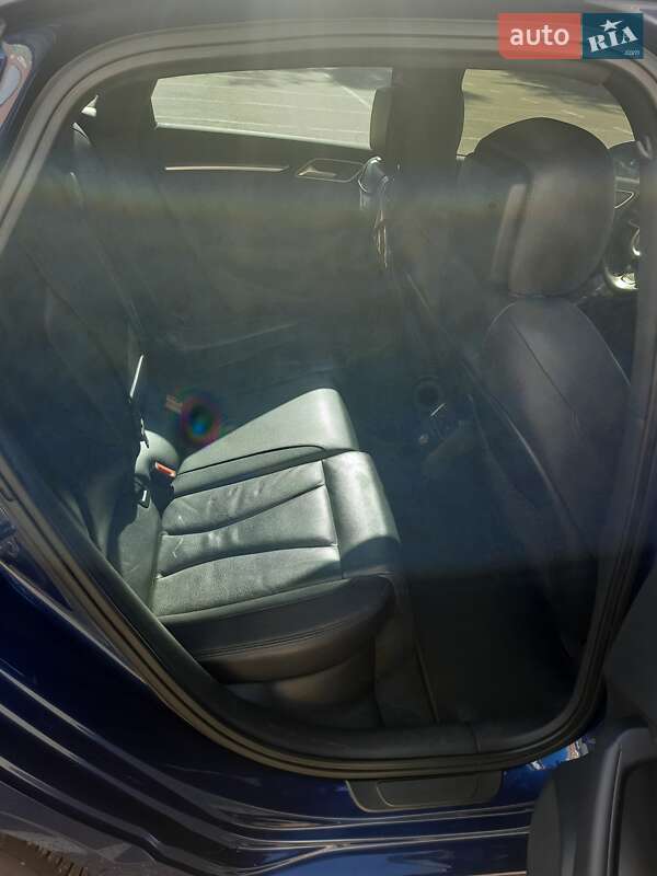 Седан Audi A3 2014 в Киеве