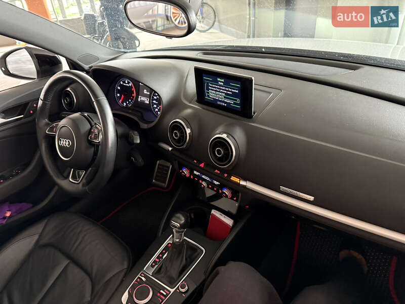 Кабріолет Audi A3 2015 в Києві