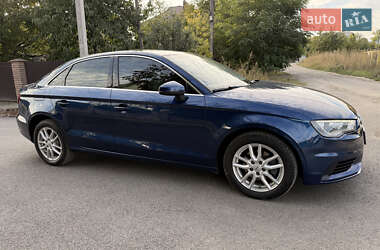 Седан Audi A3 2015 в 