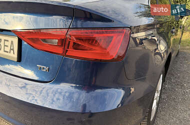 Седан Audi A3 2015 в 