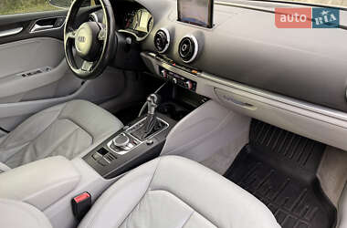 Седан Audi A3 2015 в 