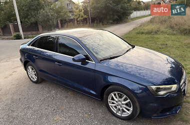 Седан Audi A3 2015 в 