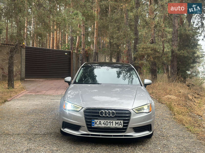 Седан Audi A3 2014 в Києві