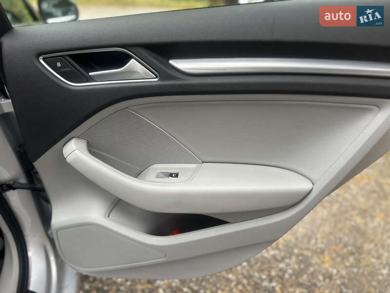 Седан Audi A3 2014 в Києві