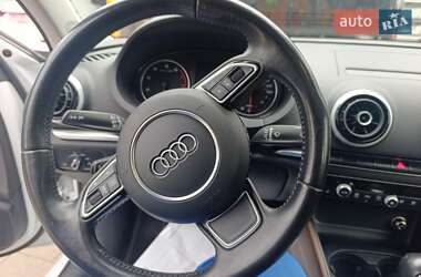 Седан Audi A3 2015 в 