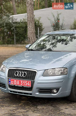 Хэтчбек Audi A3 2008 в 