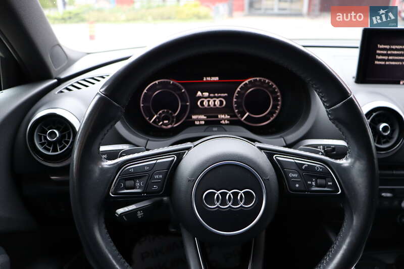 Хетчбек Audi A3 2018 в Львові