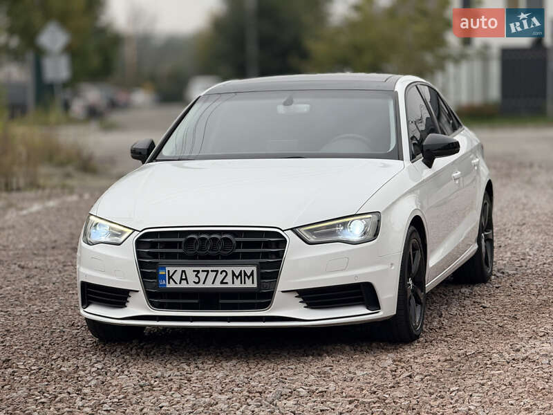 Седан Audi A3 2015 в Києві