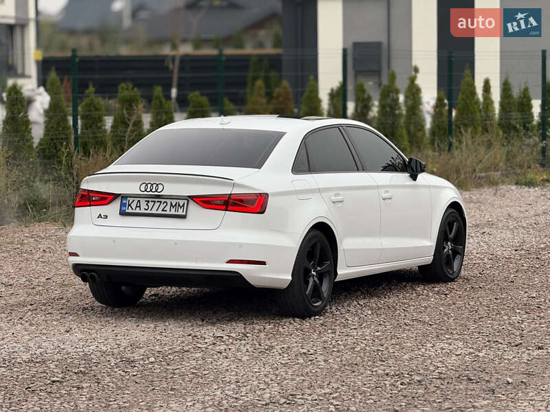 Седан Audi A3 2015 в Києві