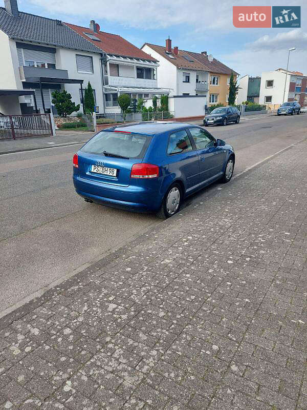 Хэтчбек Audi A3 2004 в Луцке
