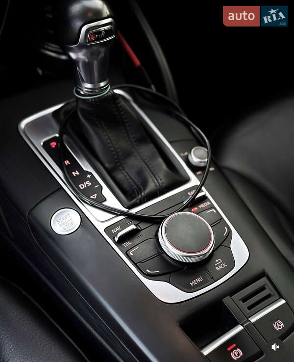 Седан Audi A3 2016 в Днепре