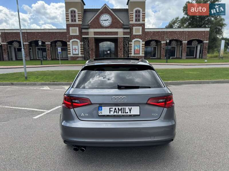 Хэтчбек Audi A3 2016 в Киеве