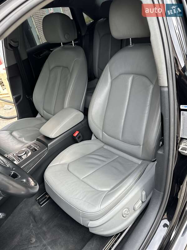 Седан Audi A3 2016 в Киеве