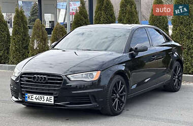 Седан Audi A3 2015 в 