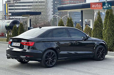 Седан Audi A3 2015 в 