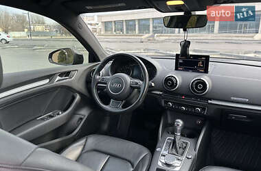 Седан Audi A3 2015 в 