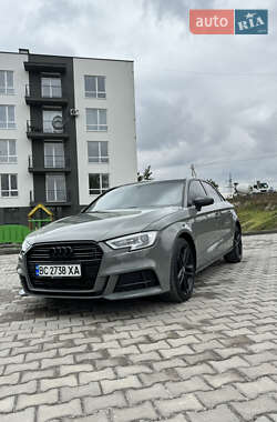 Седан Audi A3 2020 в Львові