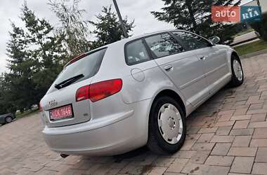 Хетчбек Audi A3 2006 в 