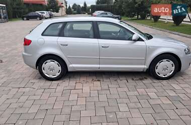 Хетчбек Audi A3 2006 в 