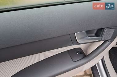 Хетчбек Audi A3 2006 в 
