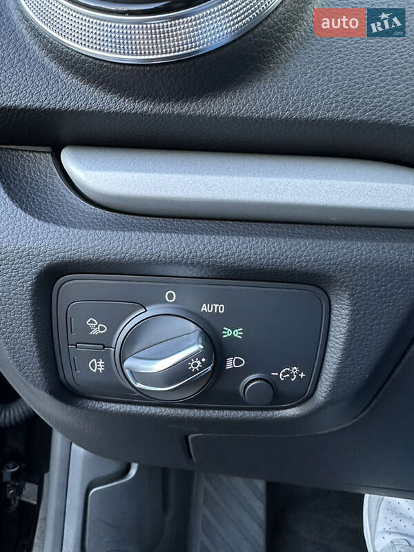 Кабріолет Audi A3 2018 в Києві