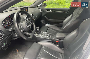 Хэтчбек Audi A3 2017 в 