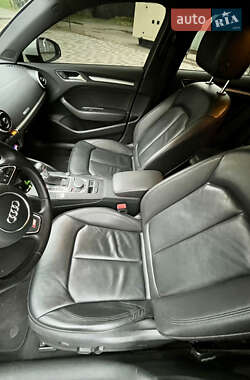 Седан Audi A3 2016 в 