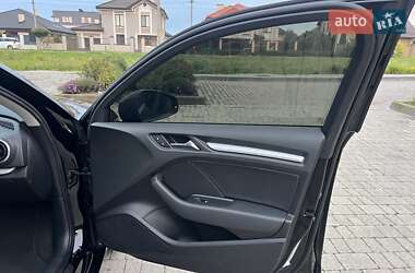 Седан Audi A3 2016 в 