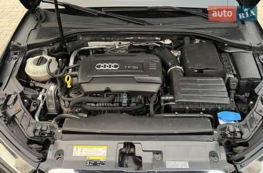 Седан Audi A3 2016 в 