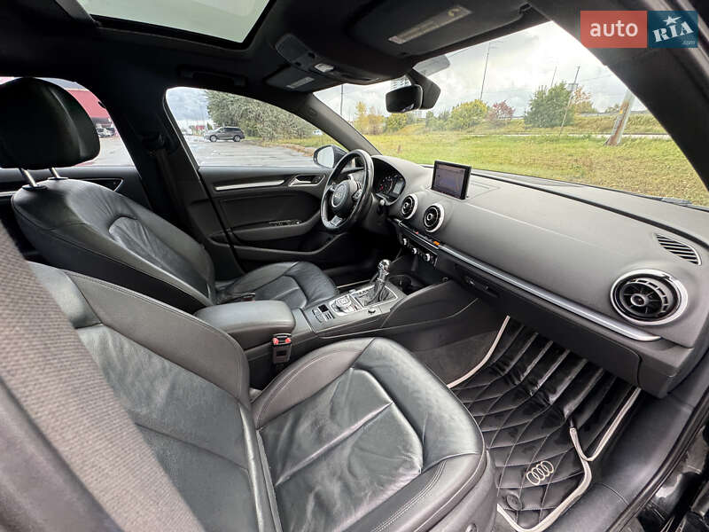 Седан Audi A3 2015 в Киеве