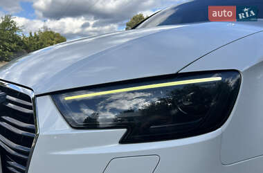 Седан Audi A3 2016 в 