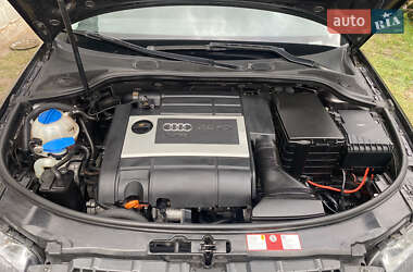 Хэтчбек Audi A3 2004 в 