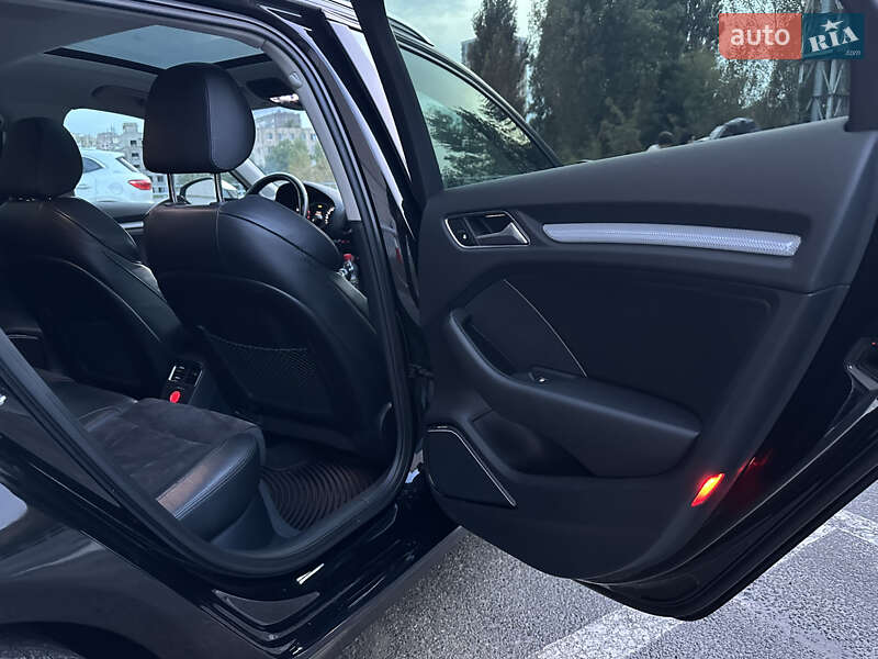 Хэтчбек Audi A3 2016 в Киеве