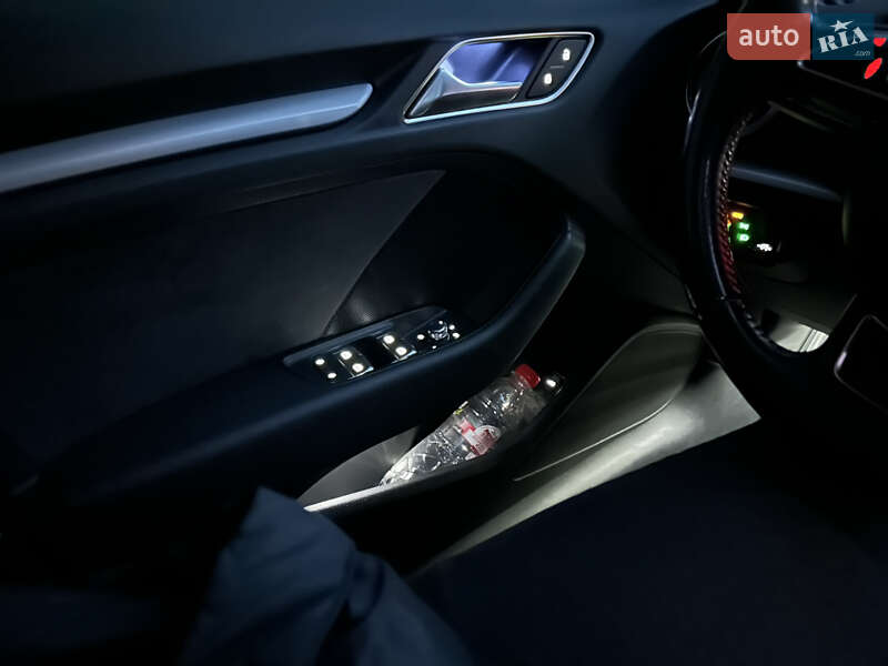 Хэтчбек Audi A3 2016 в Киеве