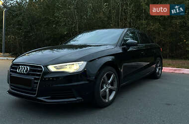 Седан Audi A3 2015 в Киеве