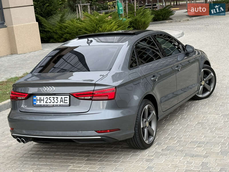 Седан Audi A3 2016 в Одесі
