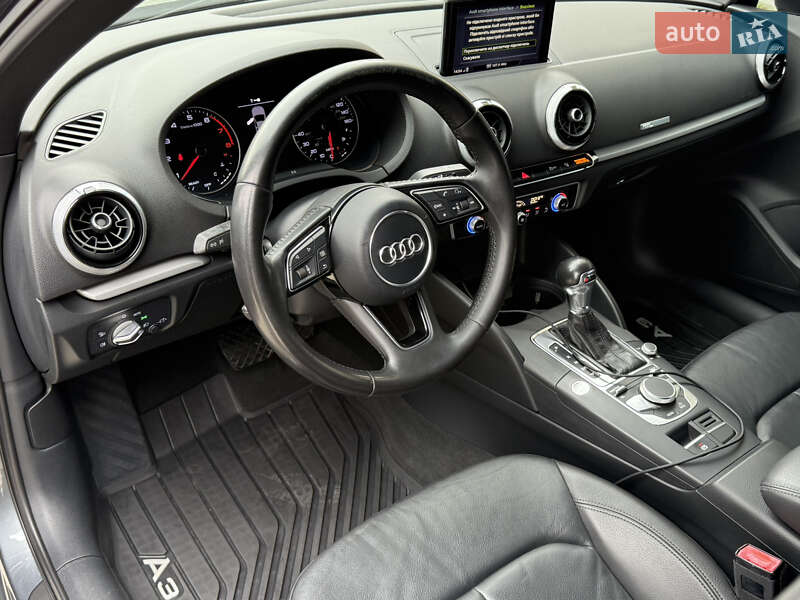 Седан Audi A3 2016 в Одесі