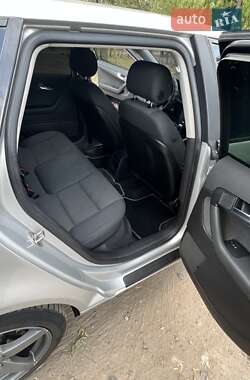 Хэтчбек Audi A3 2006 в 